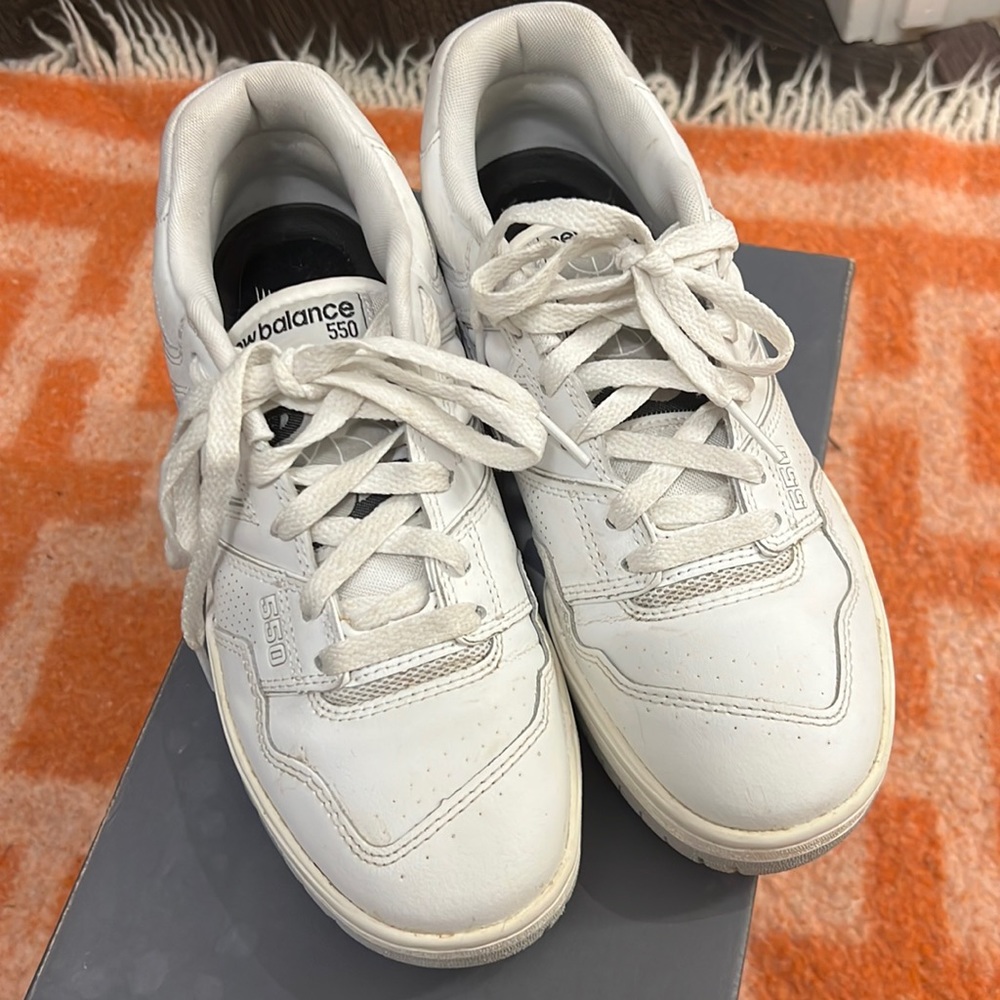 New Balance 550 Logo Patch Lace-Up Sneakers
